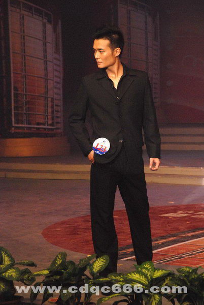 2009˿·й£ģشСŮǰ׷