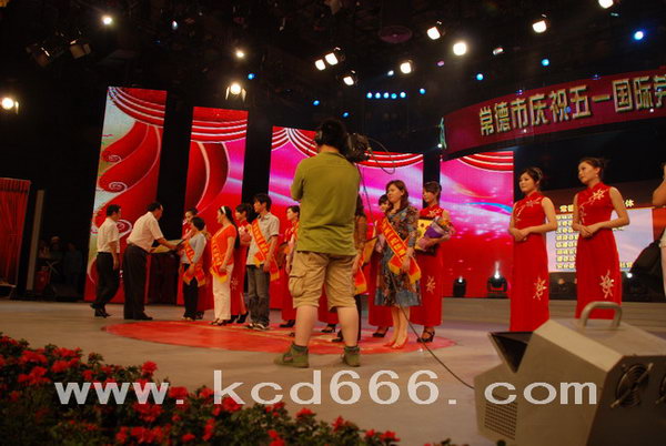 2011곣һͶǷ