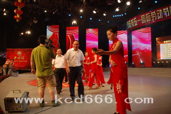 2011곣һͶǷ