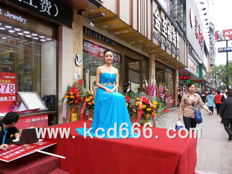 福泽人珠宝常德店开业模特服务