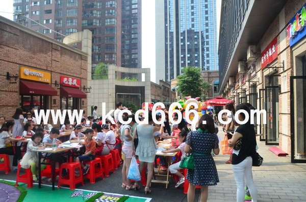 泽云广场六一系列活动