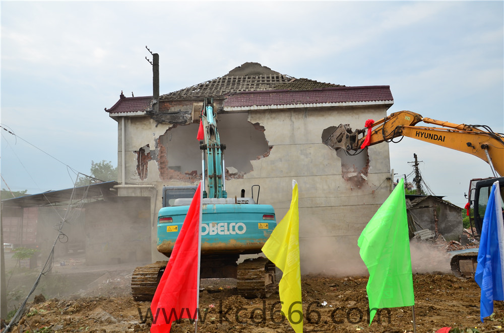 丹溪路(沅水四桥-太阳大道)新建工程项目开工仪式